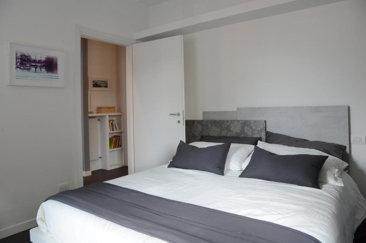 Rezzonico Suites - By Myhomeincomo Exteriör bild