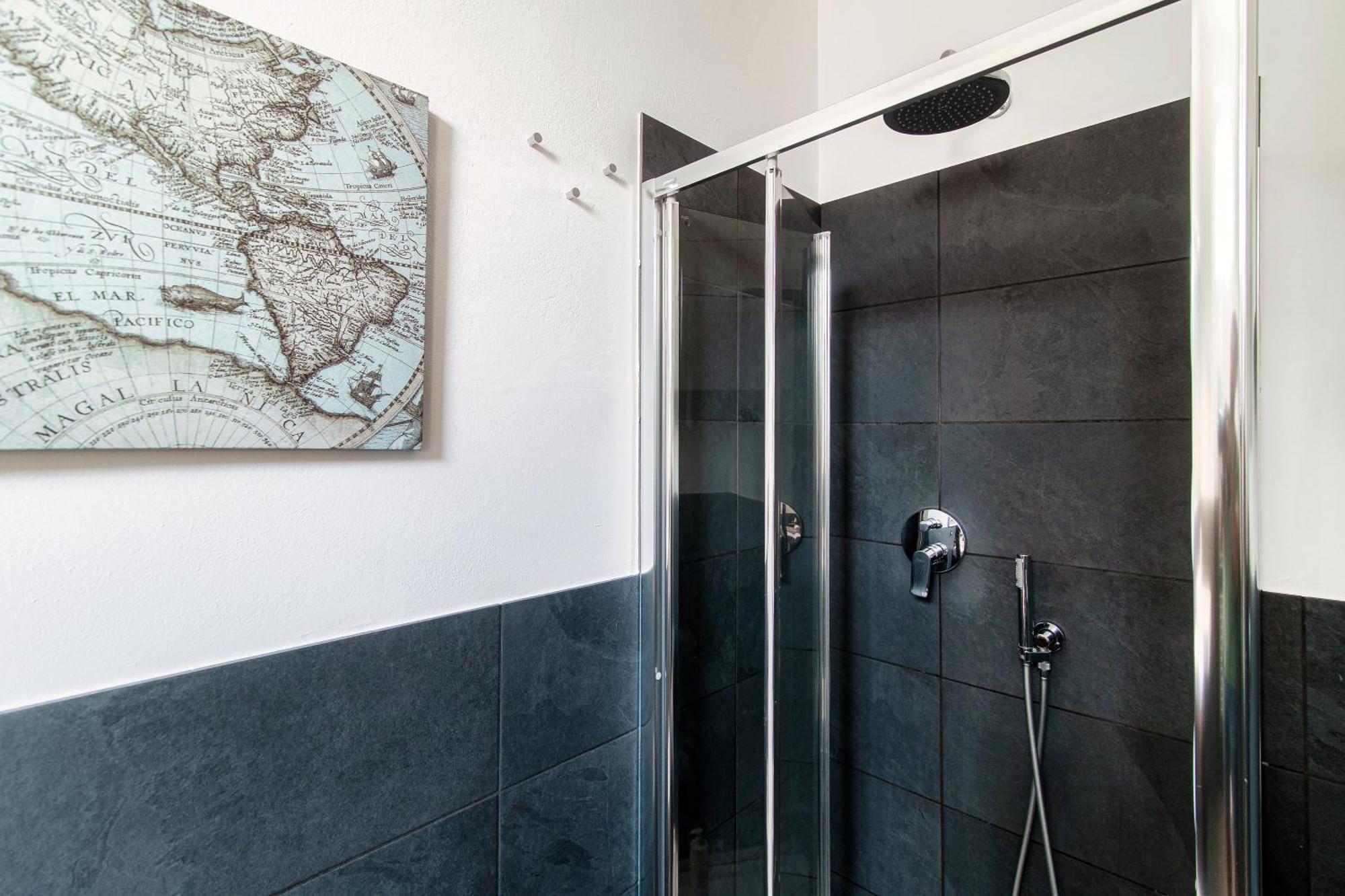 Rezzonico Suites - By Myhomeincomo Exteriör bild